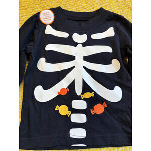 Kids' size 18 months Halloween Skeleton Top‎ with Glow-in-the-Dark Feature #107